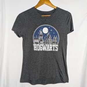 Jrs. Harry Potter Hogwarts‎ Graphic Short Sleeve T-shirt, Gray, Size L